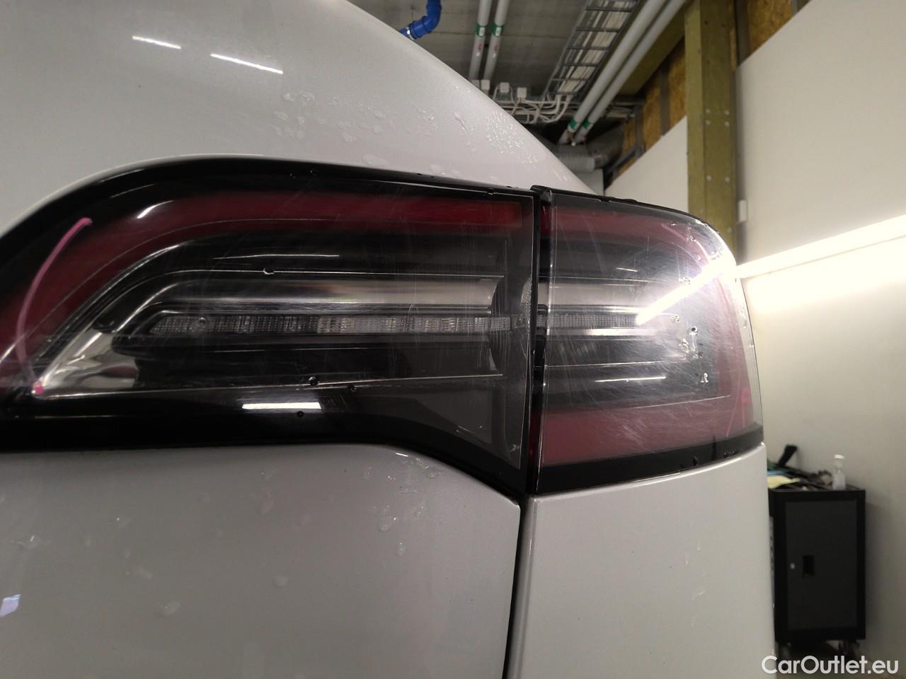  Tesla  Model 3  75kWh Standard Range+ #24