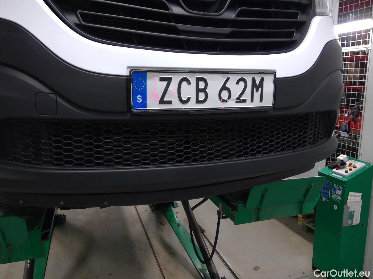  Renault  Trafic  dCi 125 L2H1 M CV #7