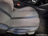  Peugeot  2008 PEUGEOT  / 2019 / 5P / CROSSOVER BLUEHDI 130 EAT8 ALLURE S/S AUT. #78
