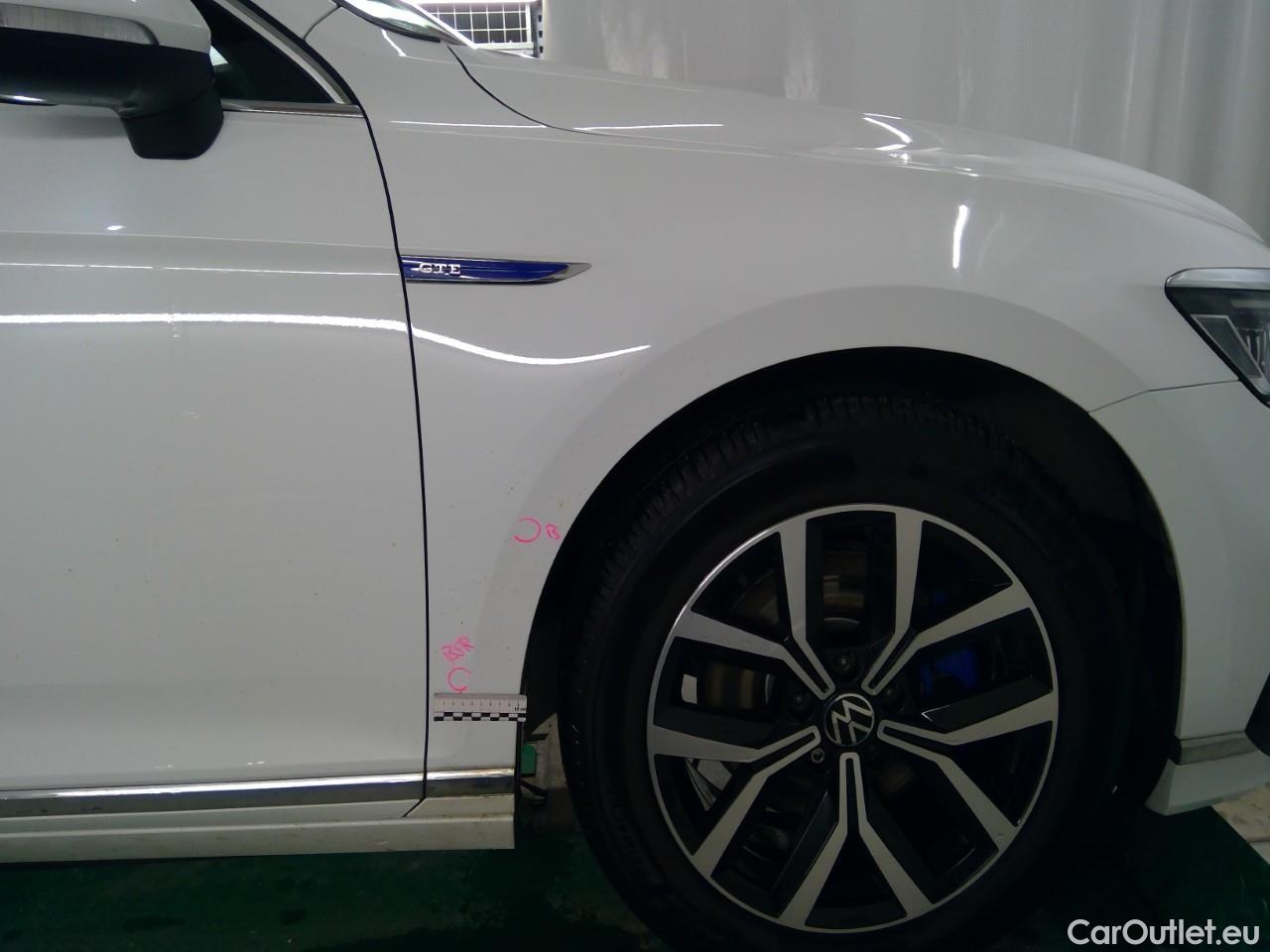  Volkswagen  Passat  Sp.Combi GTE #27