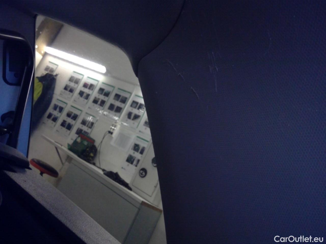  Volkswagen  Golf  Sp.Combi TSI 110 Aut. #2