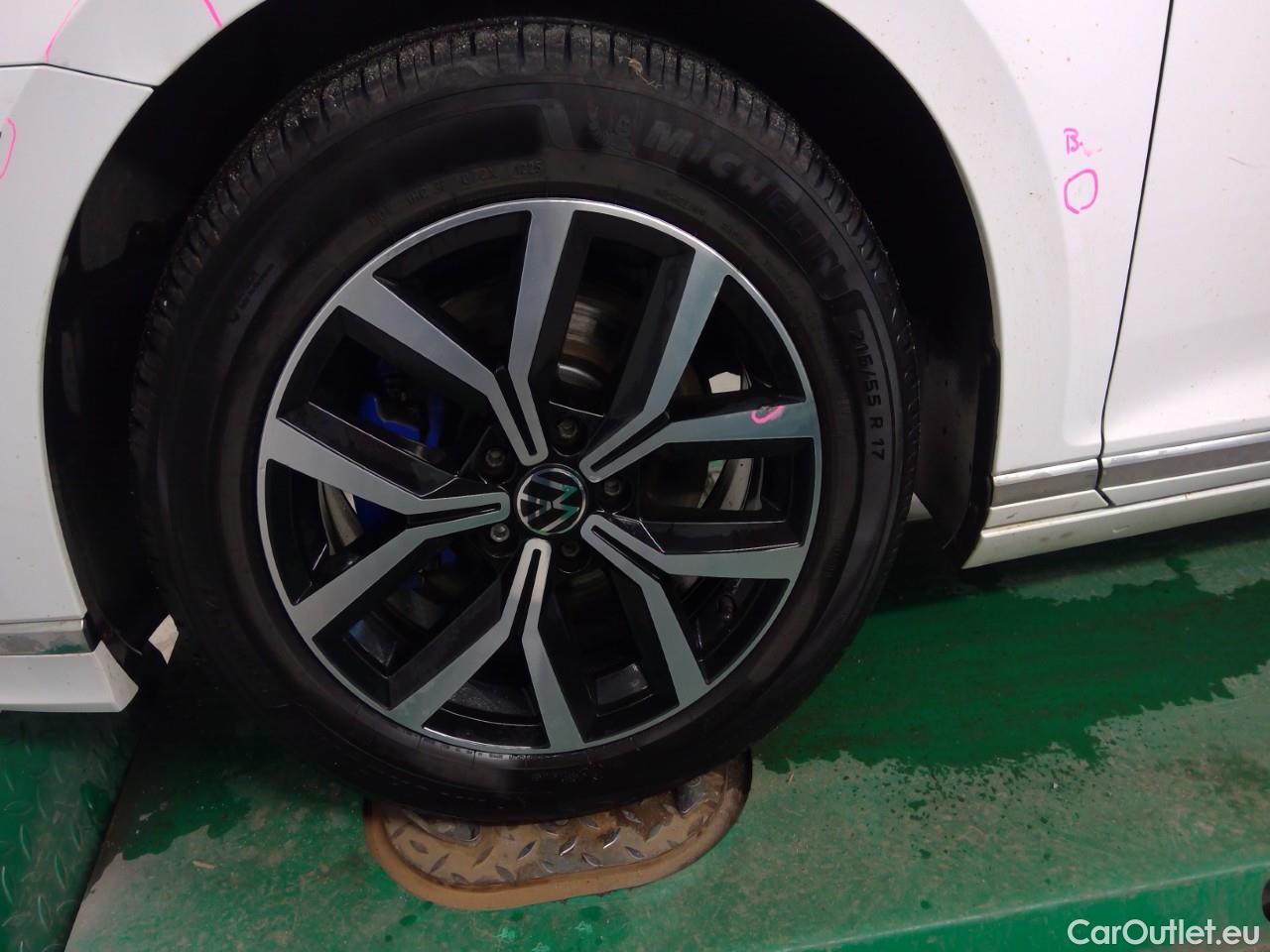  Volkswagen  Passat  Sp.Combi GTE #10