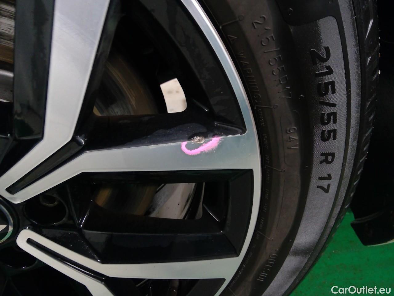  Volkswagen  Passat  Sp.Combi GTE #11