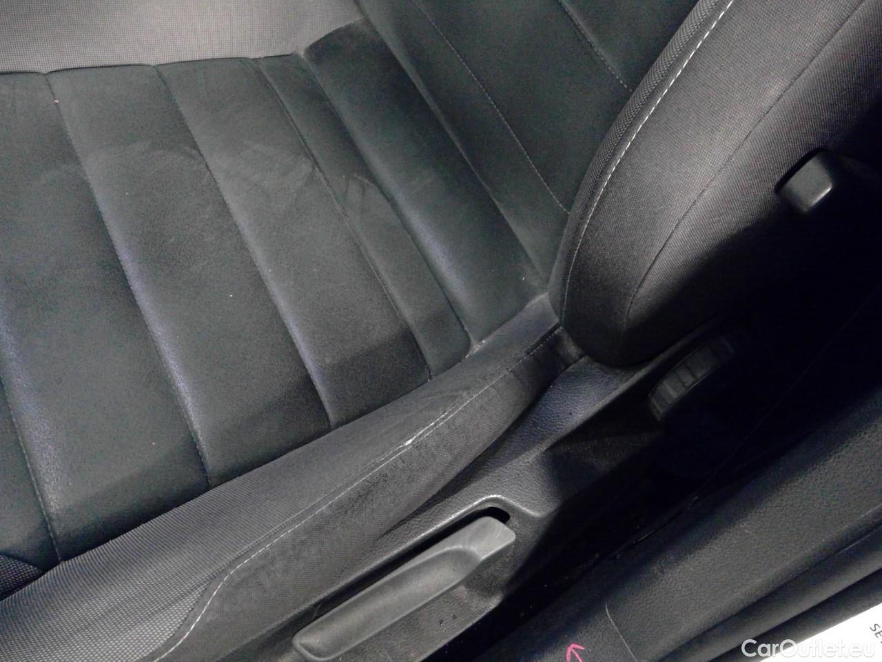  Volkswagen  Golf  Sp.Combi TSI 150 GT Aut. #19