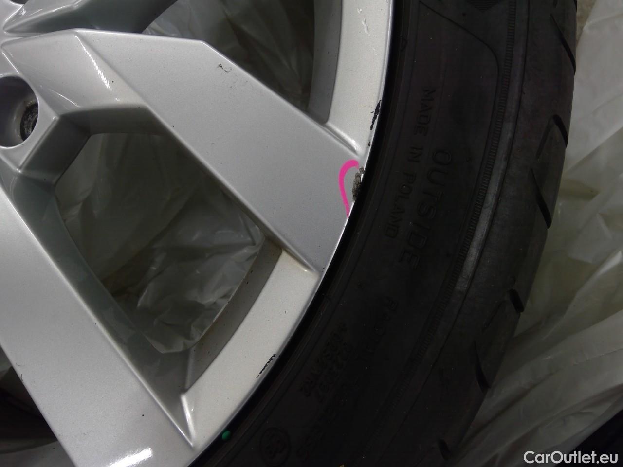  Volkswagen  Golf  Sp.Combi TSI 150 GT Aut. #3