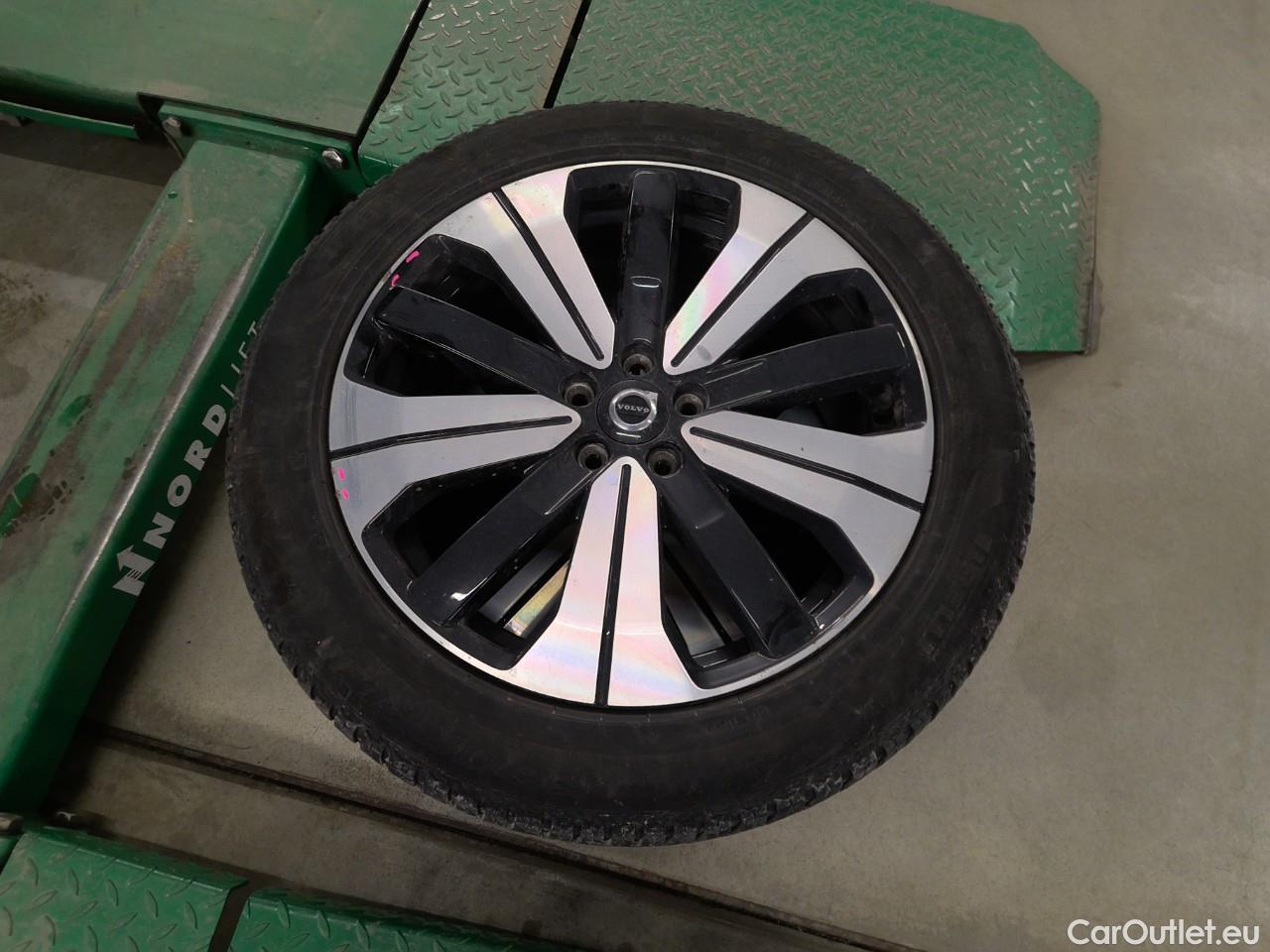  Volvo  XC 40 XC40 Recharge Twin Plus #1