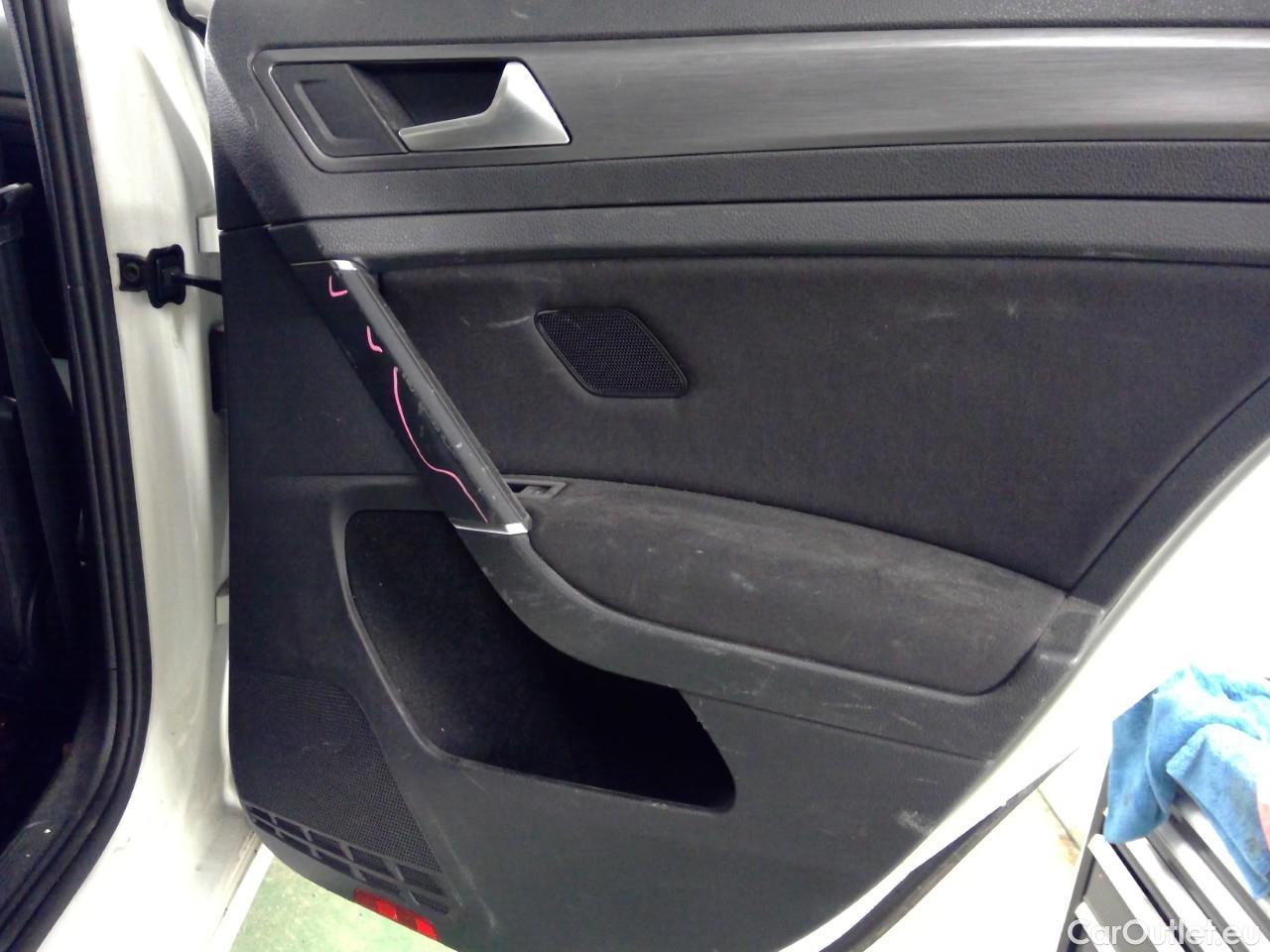  Volkswagen  Golf  Sp.Combi TSI 110 Aut. #18