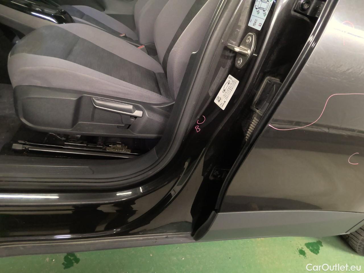  Volkswagen  ID.4  EV 77kWh Life #10