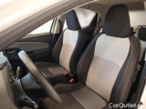  Toyota  Yaris TOYOTA  / 2017 / 5P / BERLINA 1.5 HYBRID BUSINESS #11