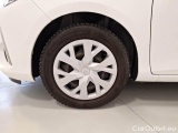  Toyota  Yaris TOYOTA  / 2017 / 5P / BERLINA 1.5 HYBRID BUSINESS #17