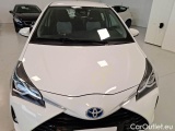  Toyota  Yaris TOYOTA  / 2017 / 5P / BERLINA 1.5 HYBRID BUSINESS #31