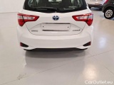  Toyota  Yaris TOYOTA  / 2017 / 5P / BERLINA 1.5 HYBRID BUSINESS #52