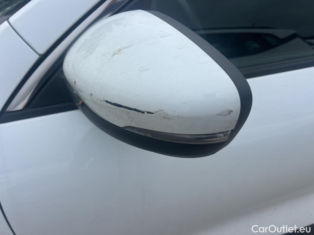  Ford  Kuga FORD  / 2019 / 5P / todoterreno Titanium 2.5 Duratec FHEV 140kW Auto #11