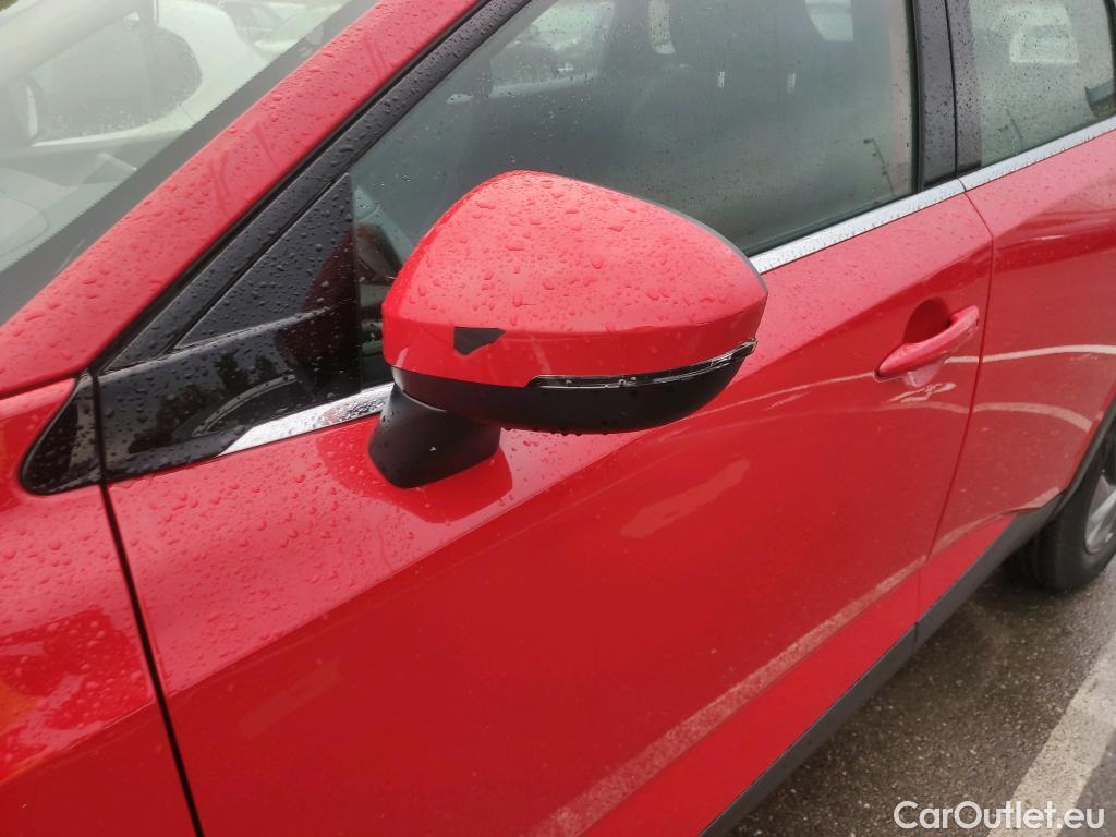  Nissan  Qashqai NISSAN  / 2021 / 5P / todoterreno DIG-T 103kW (140CV) mHEV 4x2 Acenta #25