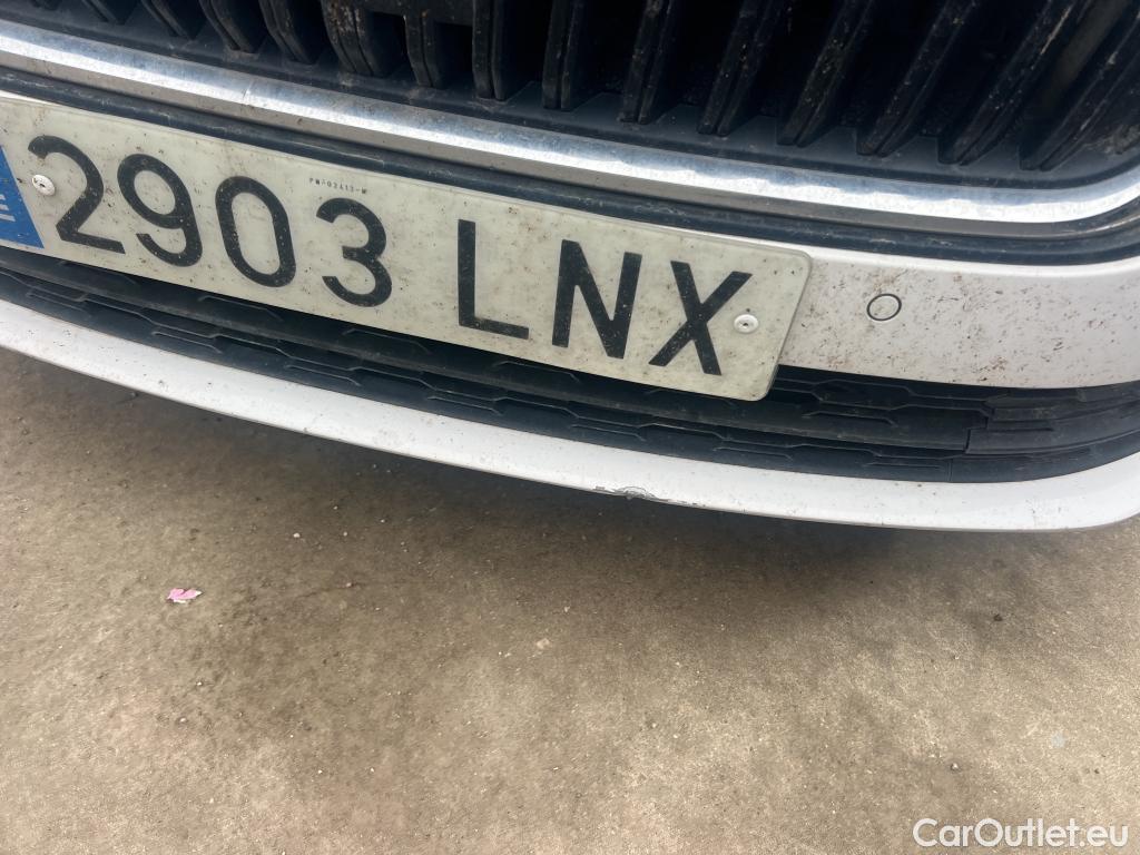  Skoda  Octavia SKODA  / 2020 / 5P / berlina con portón 2.0 TDI 110kW (150CV) Manual Ambition #4