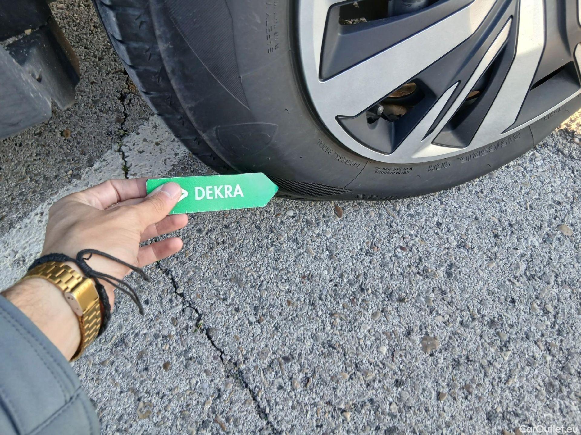  Peugeot  2008 PEUGEOT  / 2019 / 5P / todoterreno Active Pack Puretech 100 S&S BVM6 #1