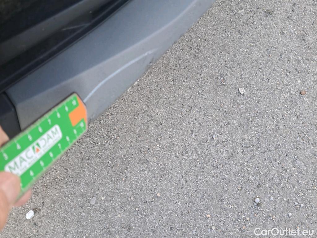  Bmw  X1 BMW  / 2019 / 5P / todoterreno sDrive16d #16