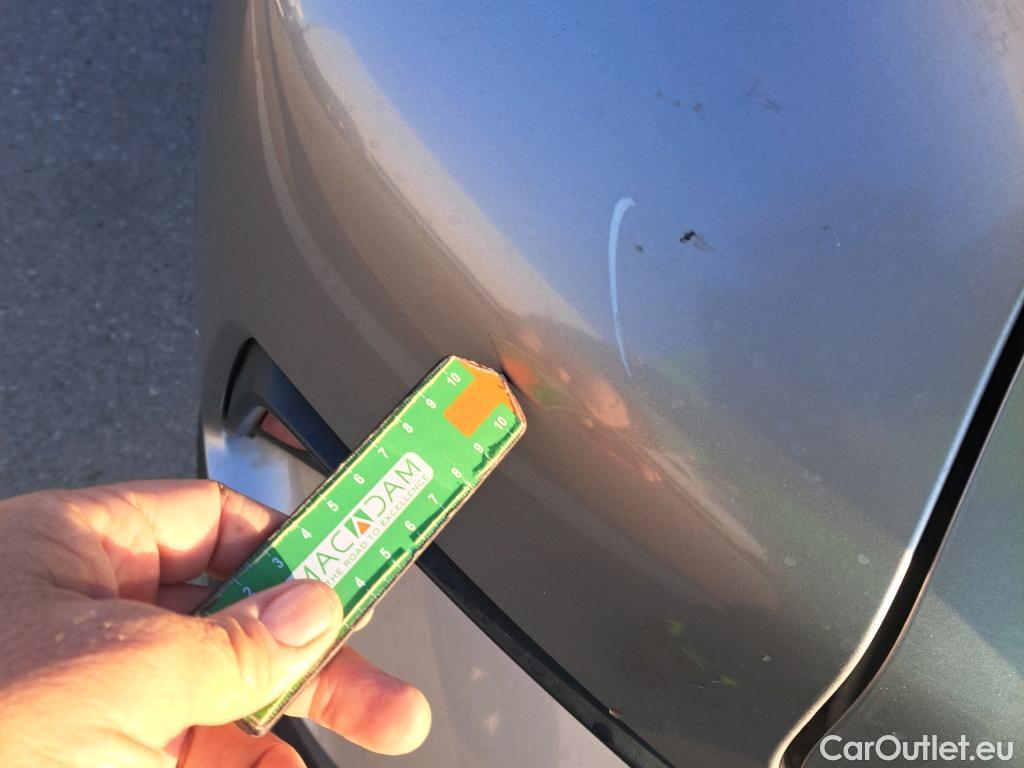  Toyota  C-HR TOYOTA  / 2016 / 5P / todoterreno 1.8 125H Advance (CX) #74