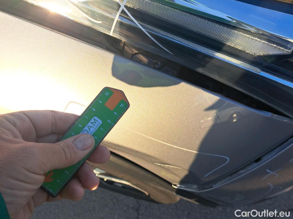  Toyota  C-HR TOYOTA  / 2016 / 5P / todoterreno 1.8 125H Advance (CX) #29