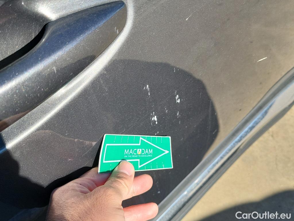  Peugeot  3008 PEUGEOT  Hybrid / 2020 / 5P / todoterreno 225 e-EAT8 Allure #8