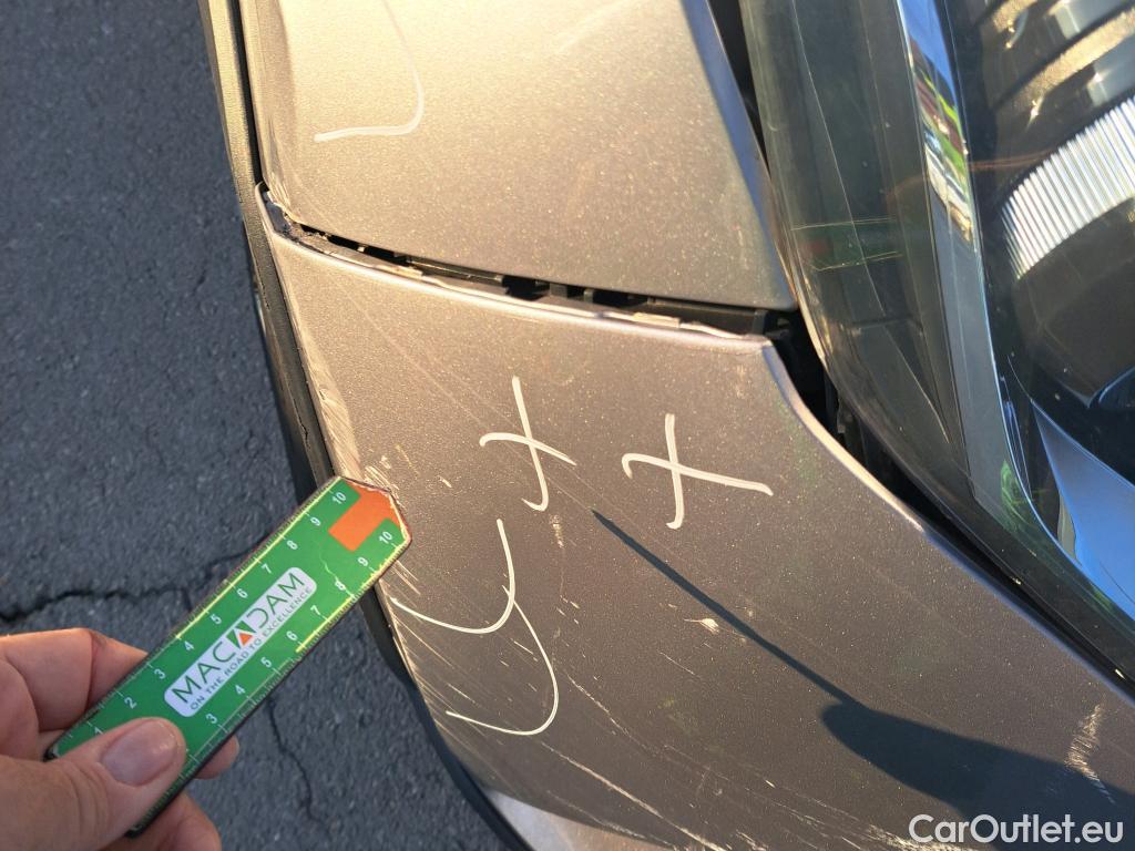  Toyota  C-HR TOYOTA  / 2016 / 5P / todoterreno 1.8 125H Advance (CX) #7