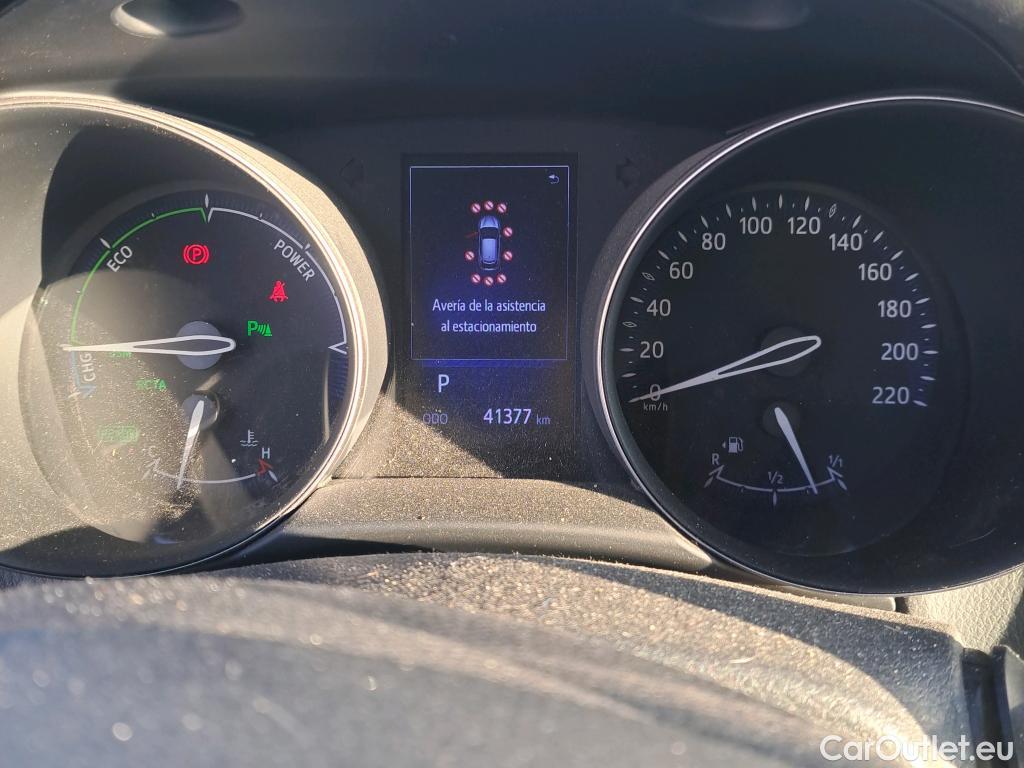  Toyota  C-HR TOYOTA  / 2016 / 5P / todoterreno 1.8 125H Advance (CX) #107