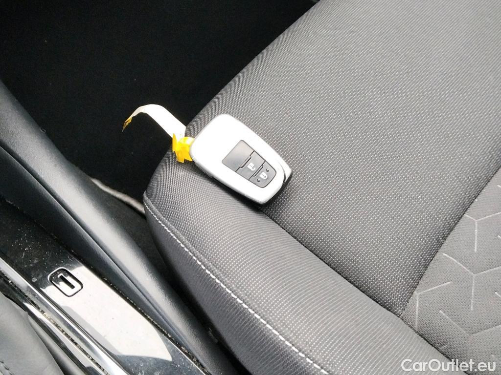  Toyota  Corolla TOYOTA  1.8 125H ACTIVE TECH E-CVT #1