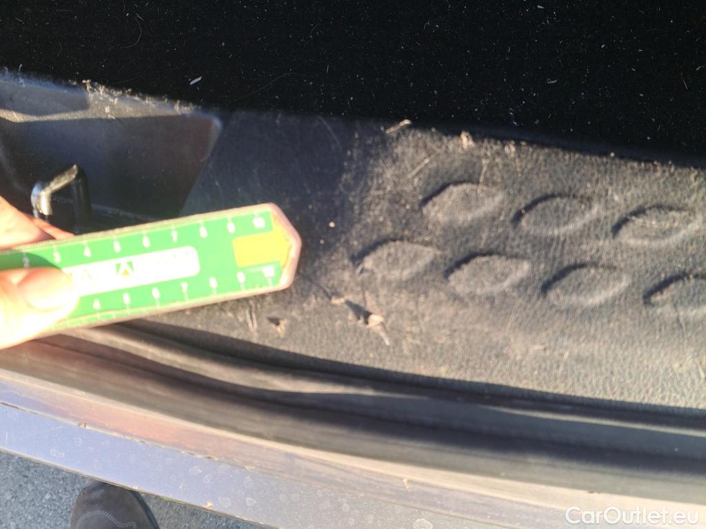  Toyota  C-HR TOYOTA  / 2016 / 5P / todoterreno 1.8 125H Advance (CX) #66