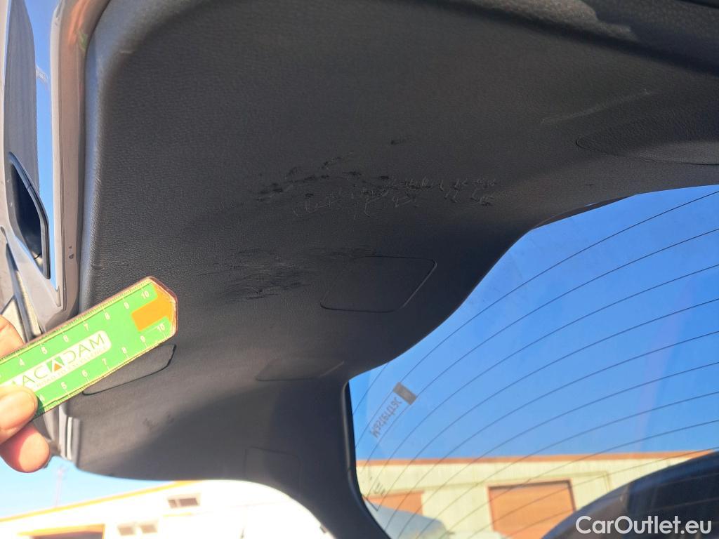  Toyota  C-HR TOYOTA  / 2016 / 5P / todoterreno 1.8 125H Advance (CX) #11