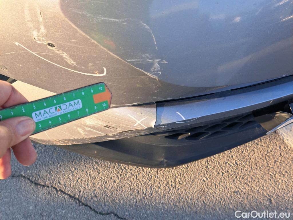  Toyota  C-HR TOYOTA  / 2016 / 5P / todoterreno 1.8 125H Advance (CX) #9