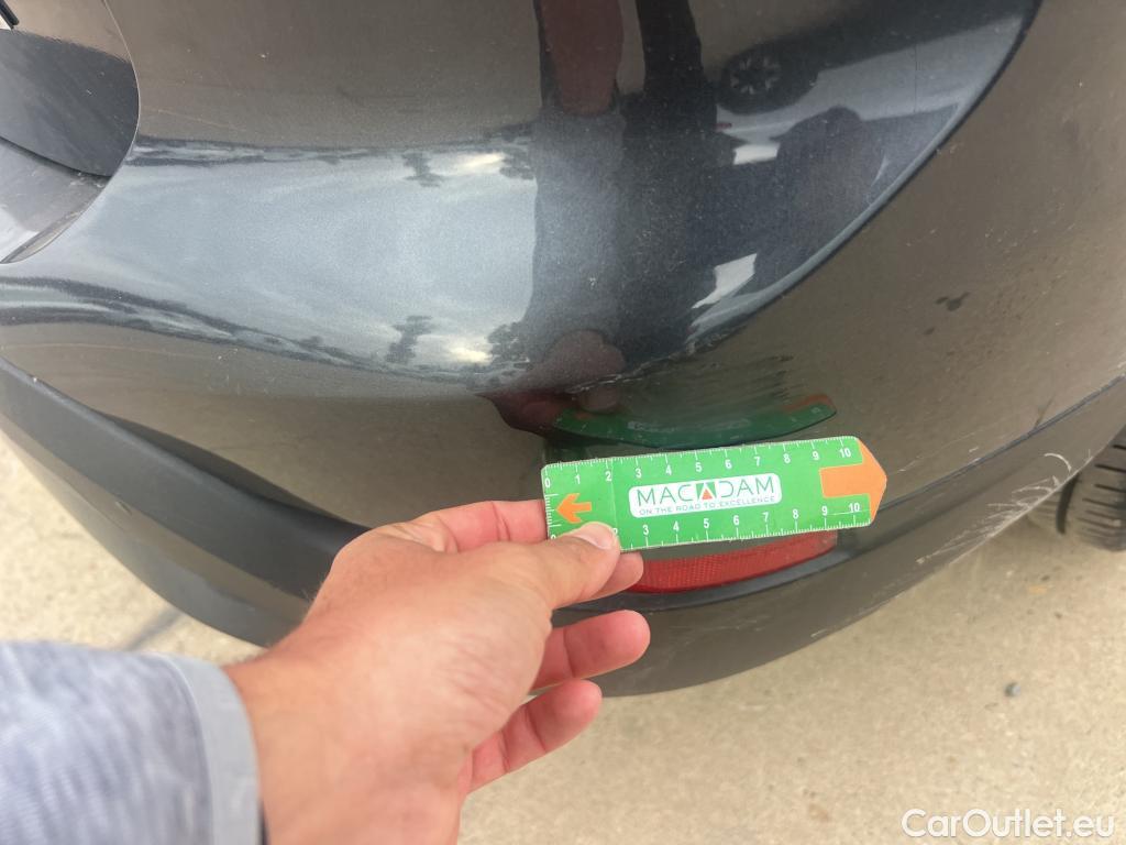  Bmw  X1 BMW  / 2019 / 5P / todoterreno sDrive18dA Business #16