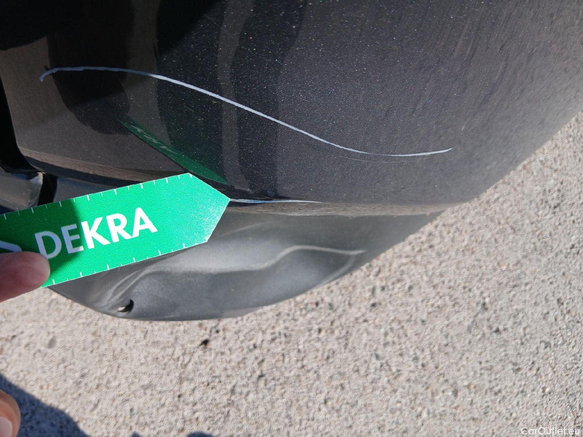  Toyota  RAV4 TOYOTA  / 2018 / 5P / todoterreno 2.5l 220H Advance #21