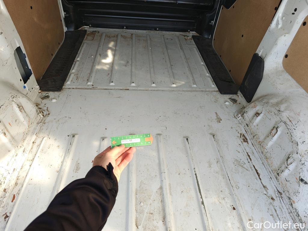  Citroen  Jumpy CITROEN  / 2016 / 4P / furgón Talla M BlueHDi 100 S&S 6v Control #21