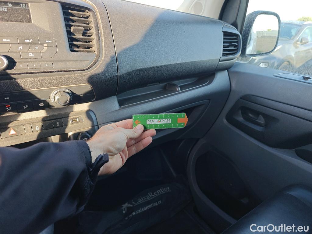  Citroen  Jumpy CITROEN  / 2016 / 4P / furgón Talla M BlueHDi 100 S&S 6v Control #78