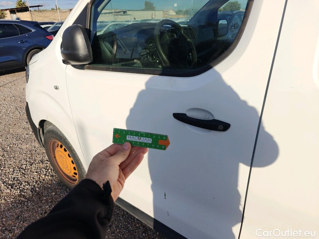  Citroen  Jumpy CITROEN  / 2016 / 4P / furgón Talla M BlueHDi 100 S&S 6v Control #32