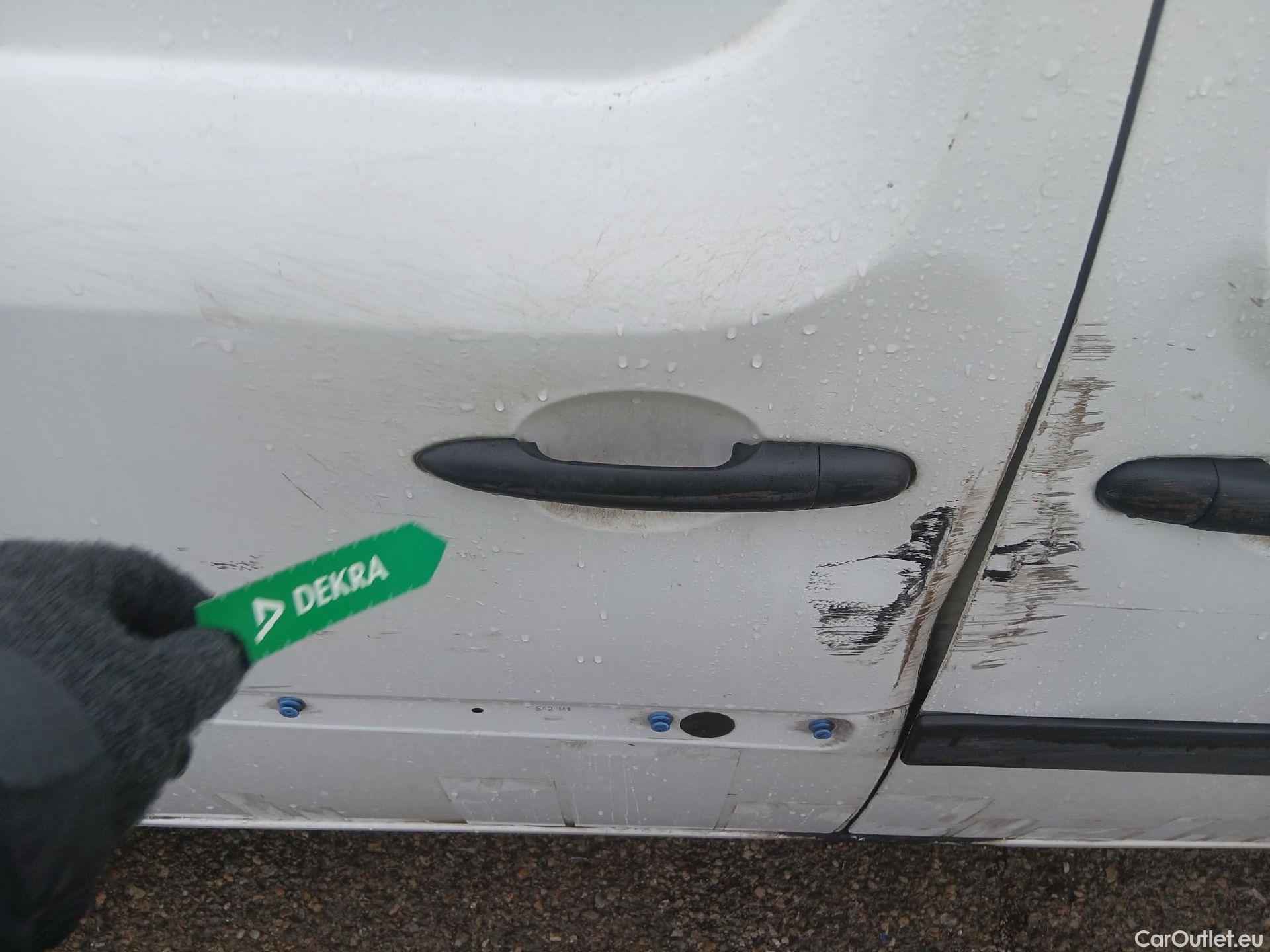  Renault  Kangoo RENAULT  Furgón/2013/3P/furgón derivado de turismo Profesional Blue dCi 70kW (95CV) #29