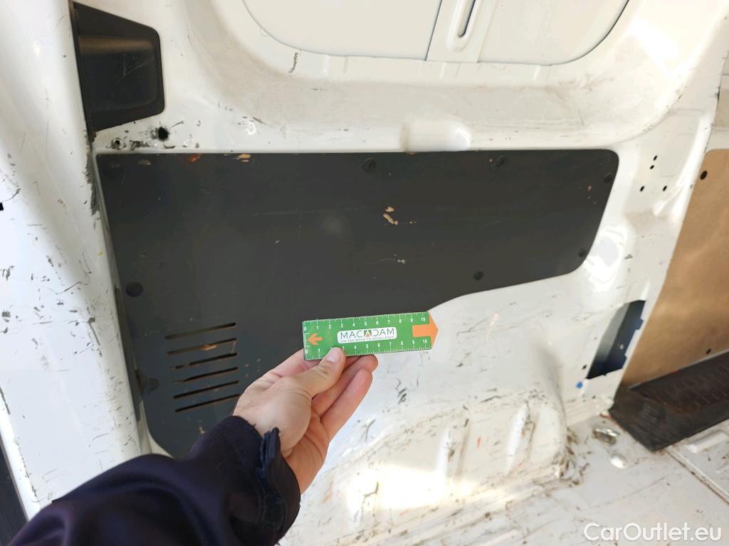  Citroen  Jumpy CITROEN  / 2016 / 4P / furgón Talla M BlueHDi 100 S&S 6v Control #74