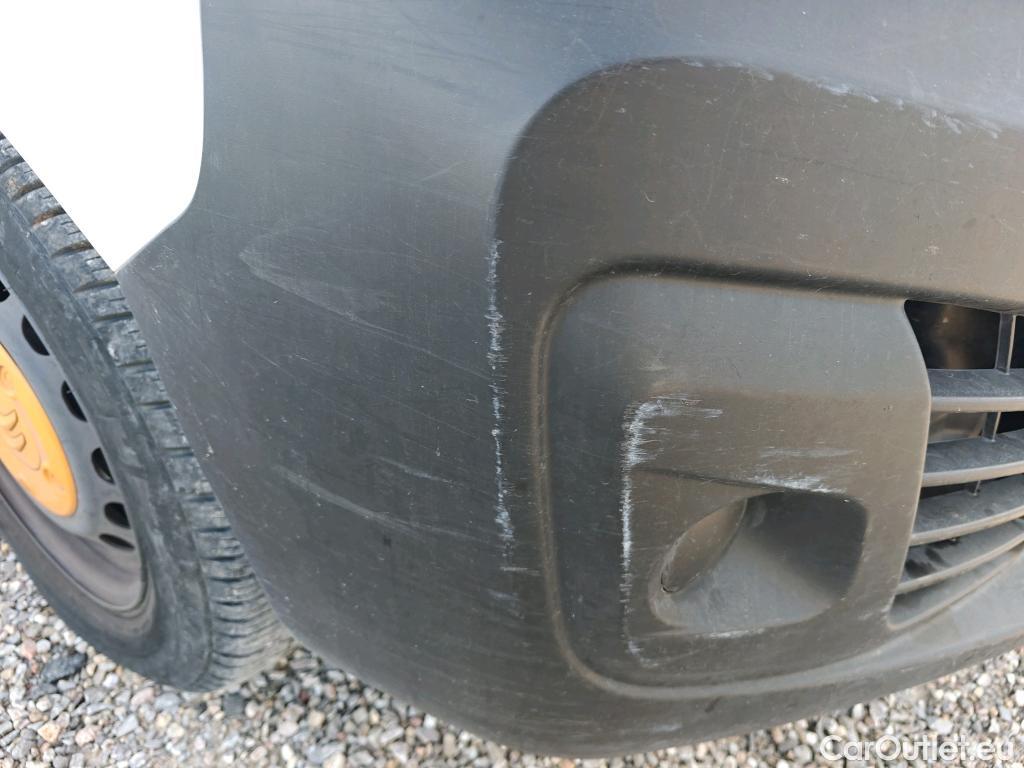  Citroen  Jumpy CITROEN  / 2016 / 4P / furgón Talla M BlueHDi 100 S&S 6v Control #66