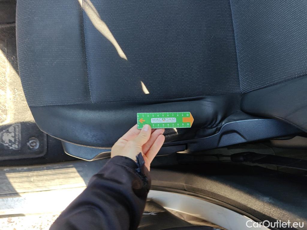  Peugeot  RIFTER PEUGEOT  / 2018 / 4P / combi Active Standard BlueHDi 73kW (IND) (CX2) #34