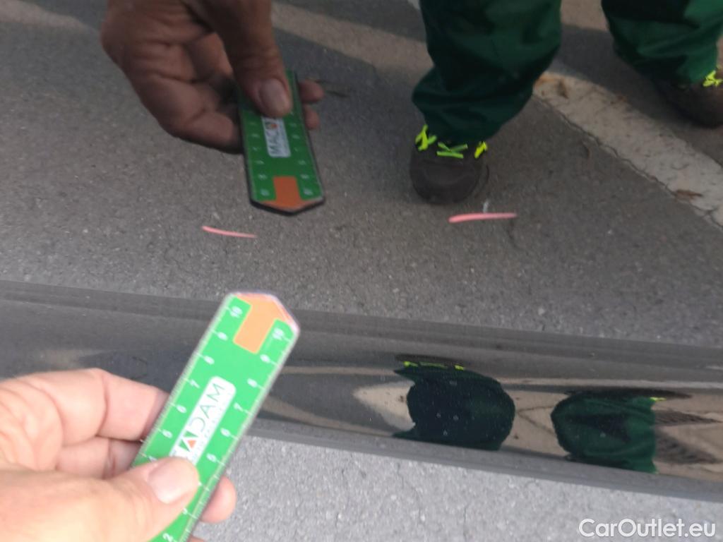  Volvo  XC 40 VOLVO XC40 / 2017 / 5P / todoterreno 1.5 T2 Momentum Core Auto #10