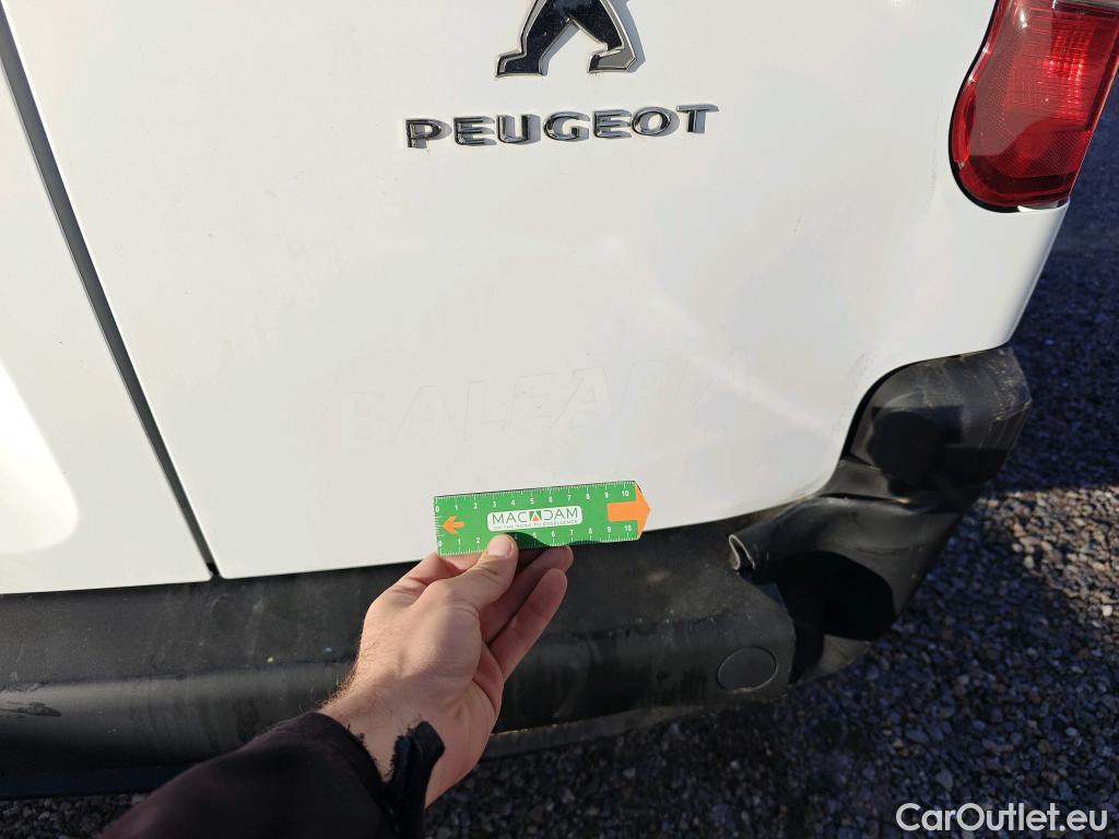  Peugeot  RIFTER PEUGEOT  / 2018 / 4P / combi Active Standard BlueHDi 73kW (IND) (CX2) #23