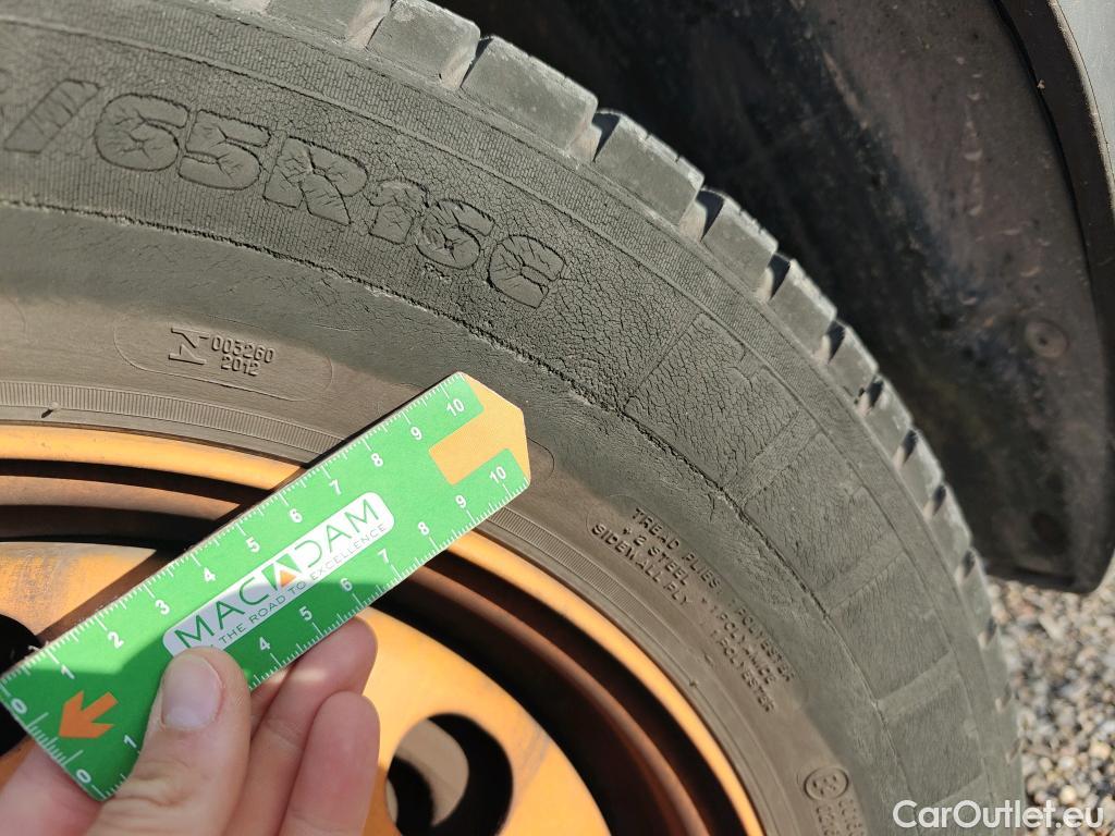  Citroen  Jumpy CITROEN  / 2016 / 4P / furgón Talla M BlueHDi 100 S&S 6v Control #50