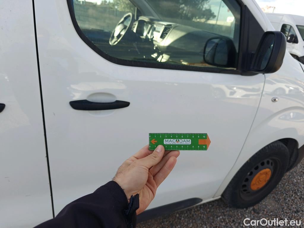  Citroen  Jumpy CITROEN  / 2016 / 4P / furgón Talla M BlueHDi 100 S&S 6v Control #39