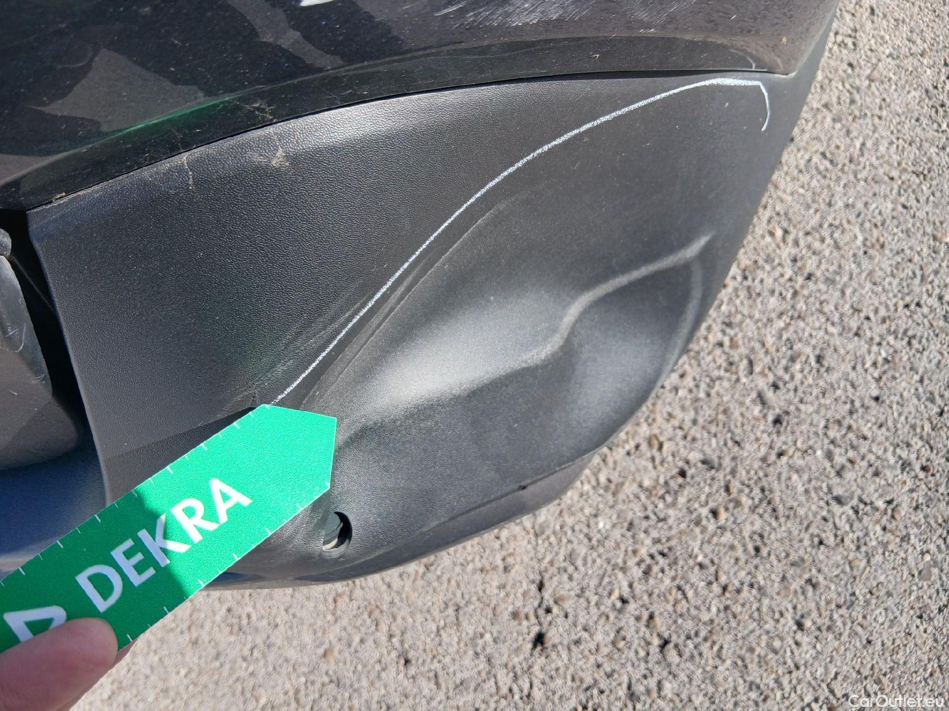  Toyota  RAV4 TOYOTA  / 2018 / 5P / todoterreno 2.5l 220H Advance #22