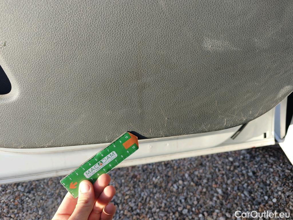  Citroen  Jumpy CITROEN  / 2016 / 4P / furgón Talla M BlueHDi 100 S&S 6v Control #83