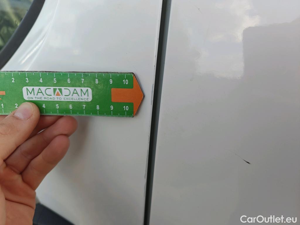  Citroen  Jumpy CITROEN  / 2016 / 4P / furgón Talla M BlueHDi 100 S&S 6v Control #35