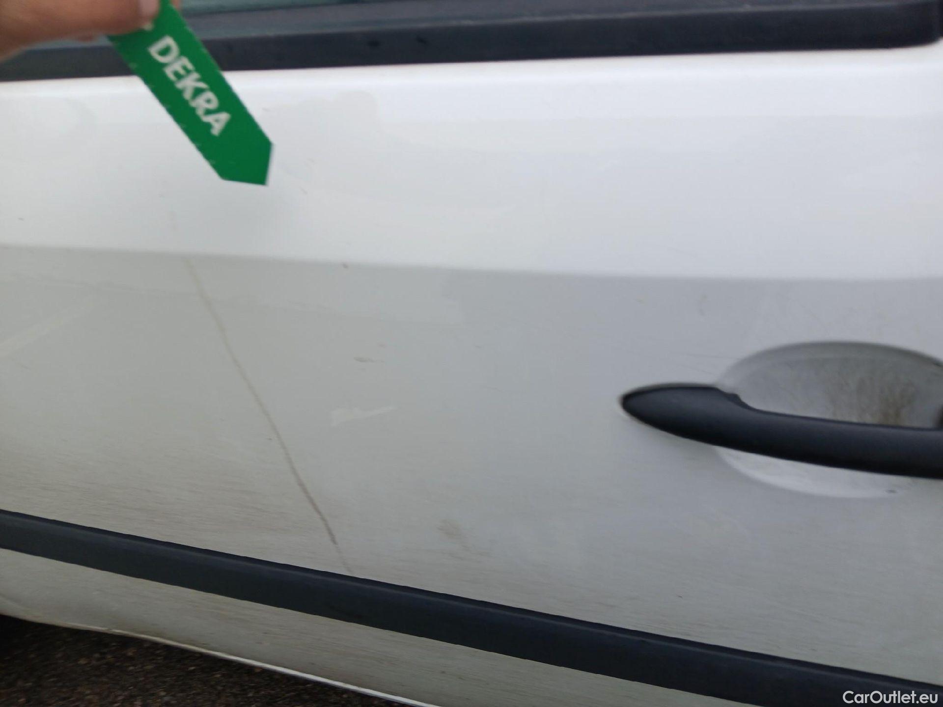  Nissan  NV200 NISSAN NV250 / 2019 / 4P / furgón 2pl 1.5dCi 70 kW (95CV) L2H1 ÓPTIMA #19