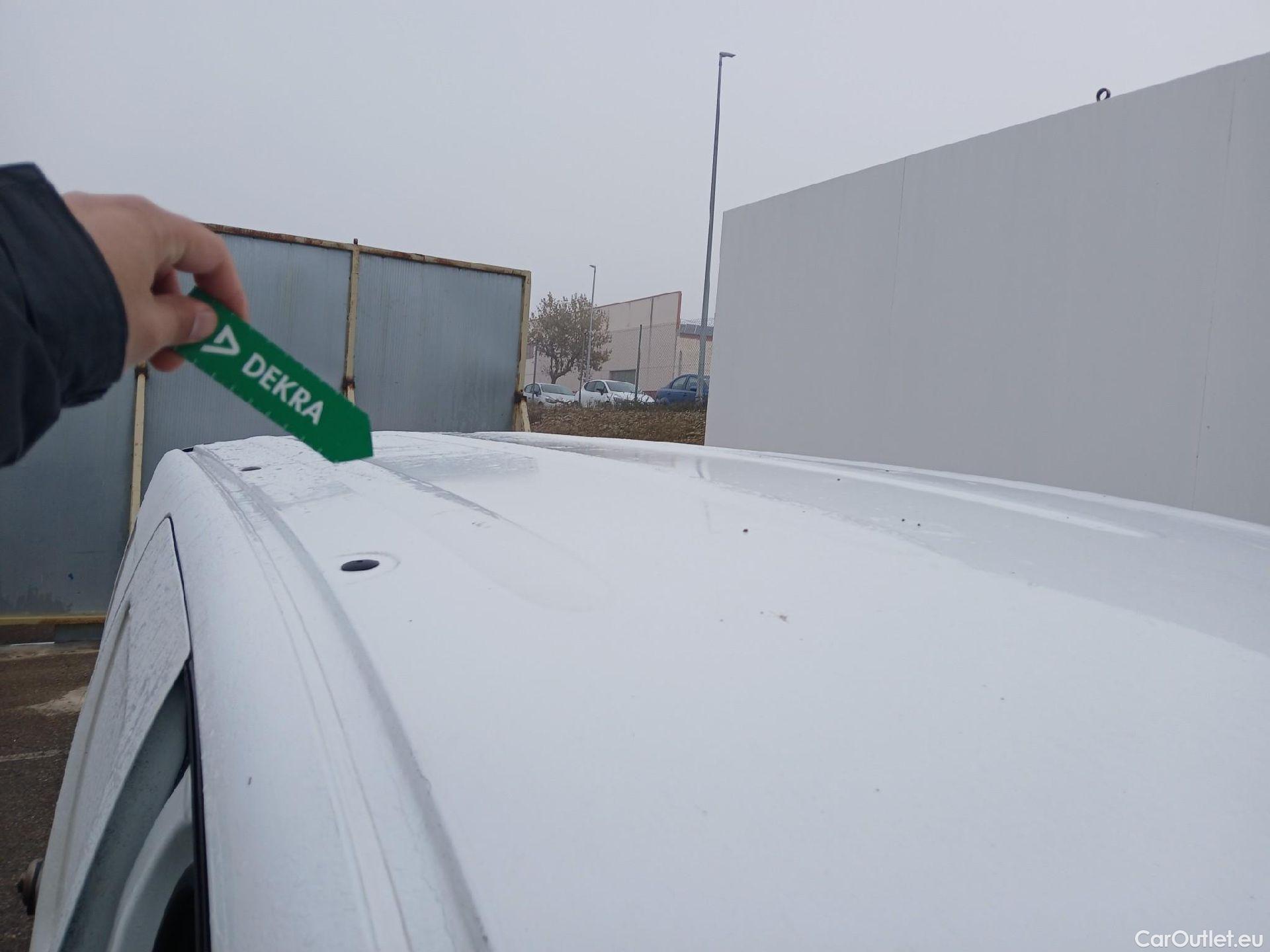  Nissan  NV200 NISSAN NV250 / 2019 / 4P / furgón 2pl 1.5dCi 70 kW (95CV) L2H1 ÓPTIMA #55