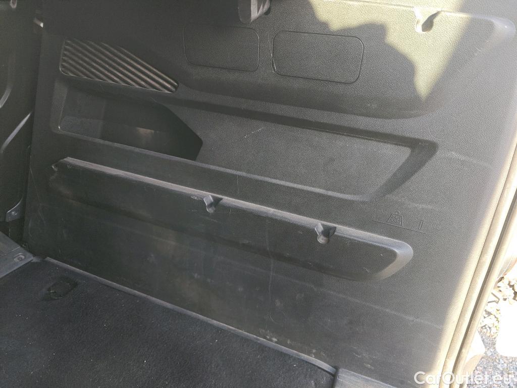  Peugeot  RIFTER PEUGEOT  / 2018 / 4P / combi Active Standard BlueHDi 73kW (IND) (CX2) #61