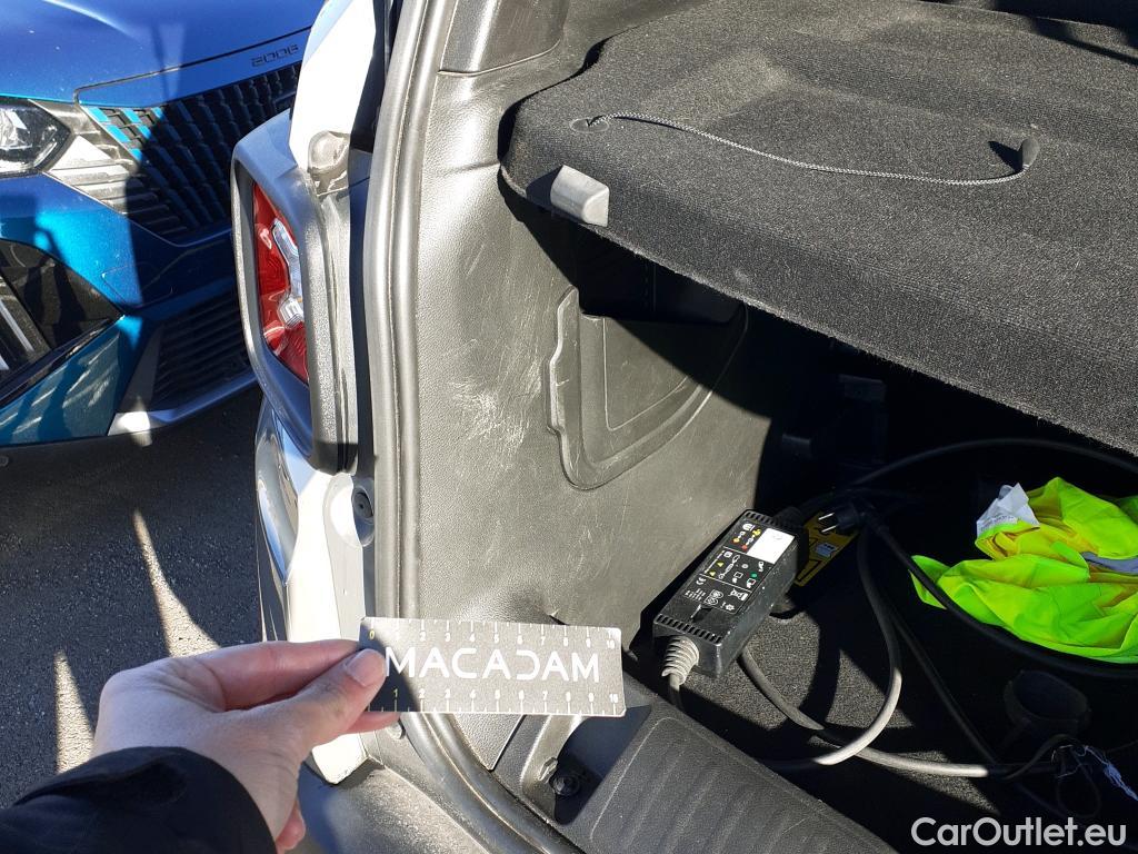  Jeep  Patriot JEEP Renegade / 2014 / 5P / todoterreno S 1.3 PHEV 177kW (240CV) AT AWD #24